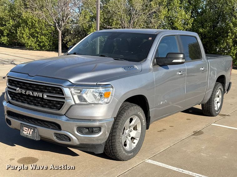 2022 RAM 1500 Crew Cab pickup truck - ES5804