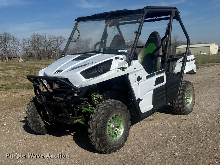 2015 Kawasaki 800 utility vehicle - ET1799
