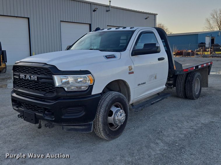 2021 RAM 3500 flatbed pickup truck - ET5009