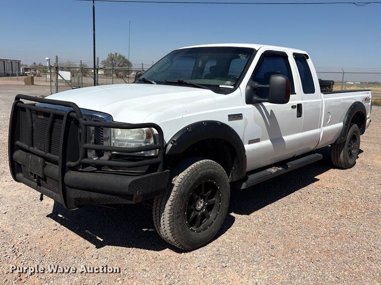 2006 Ford F250 Super Duty Ext. Cab pickup truck - EU0442
