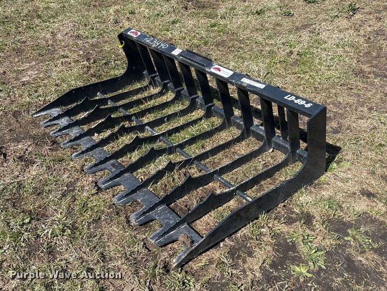 Stout LD-69-6 skid steer rock bucket - EV7559