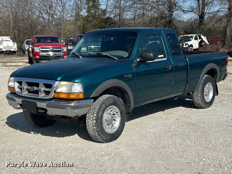 1998 Ford Ranger XLT Ext. Cab pickup truck - FC5255