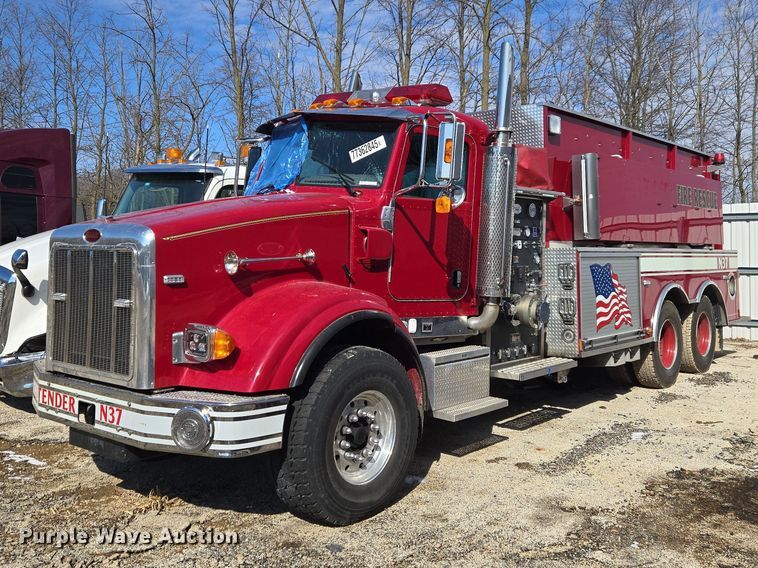 2006 Peterbilt 357 pumper fire truck - YA2651