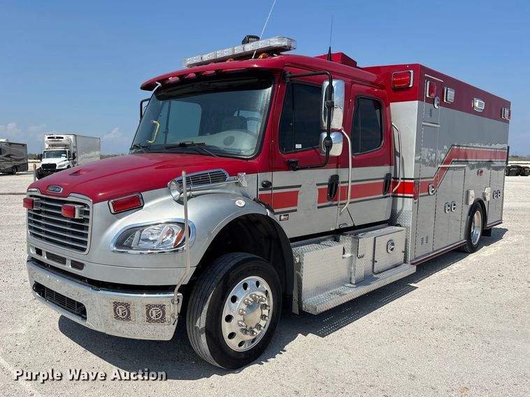 2022 Freightliner Business Class M2 crew cab ambulance - YA2881