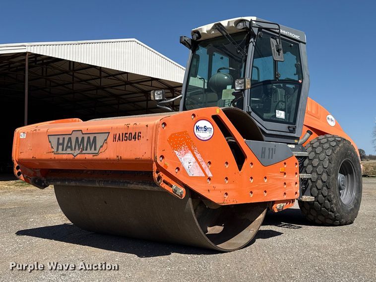 2015 Hamm H11i single drum vibratory roller - DR1029