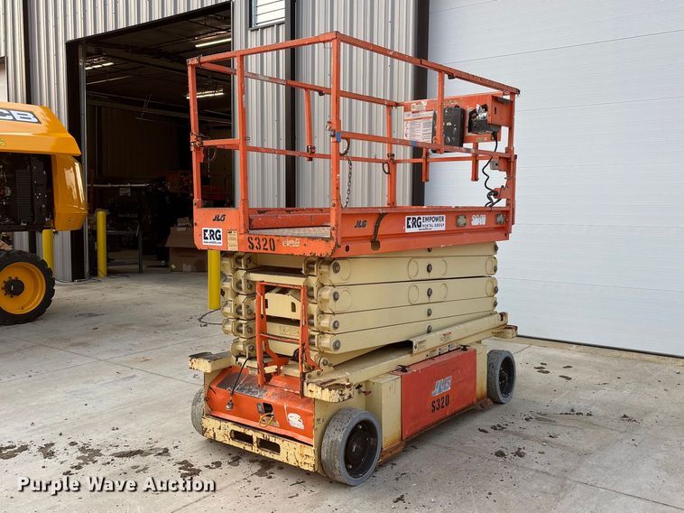 2013 JLG 3248RS scissor lift - DT0103