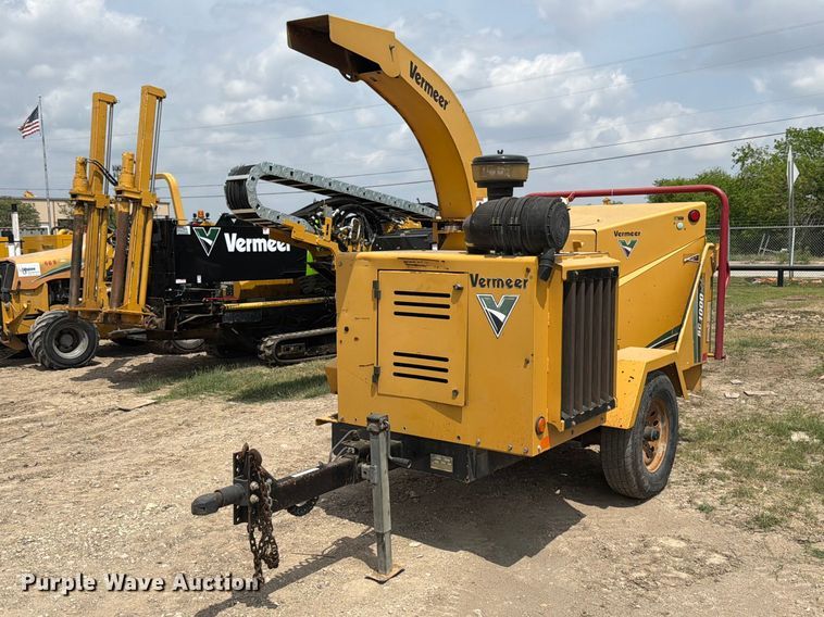 Wood Chipper or Stump Grinder For Sale In Texas | Purple Wave Auction