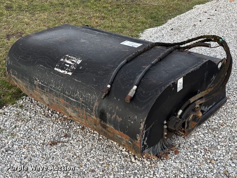 2004 Sweepster skid steer sweeper - EA4571