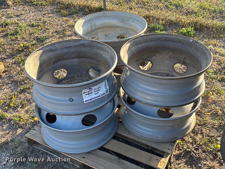 (6) 22.5" wheels - EA4653