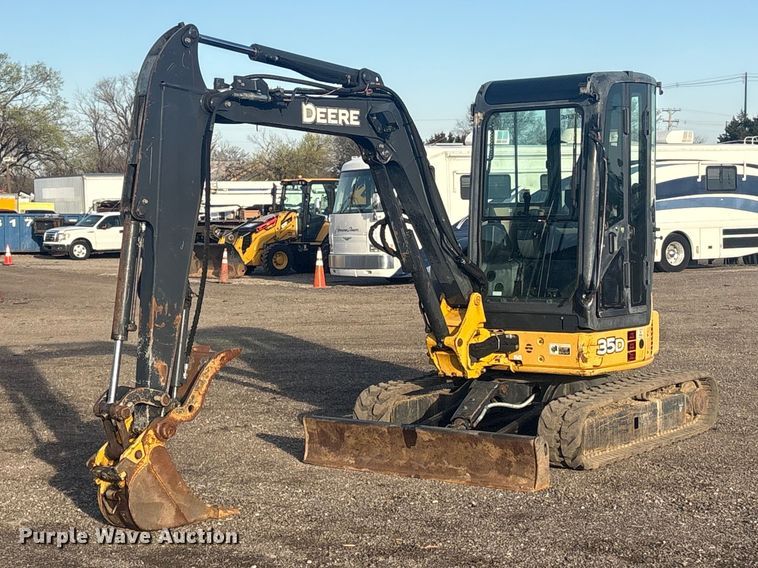 2014 John Deere 35D mini excavator - EG8867