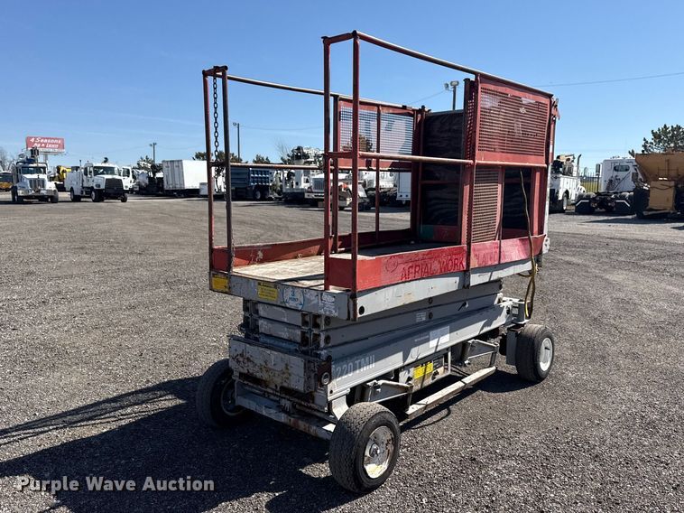 PAC Craft 220TMIII scissor lift - EG8901