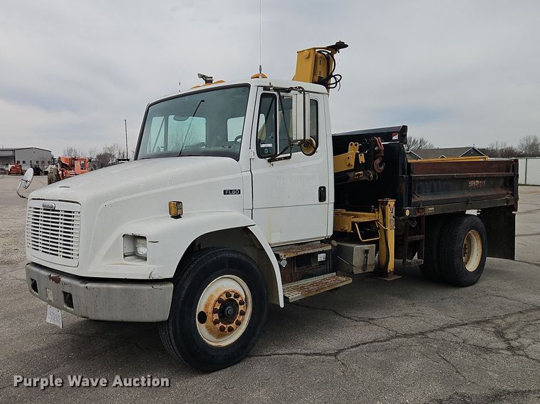 1998 Freightliner FL80 dump truck - EO7157