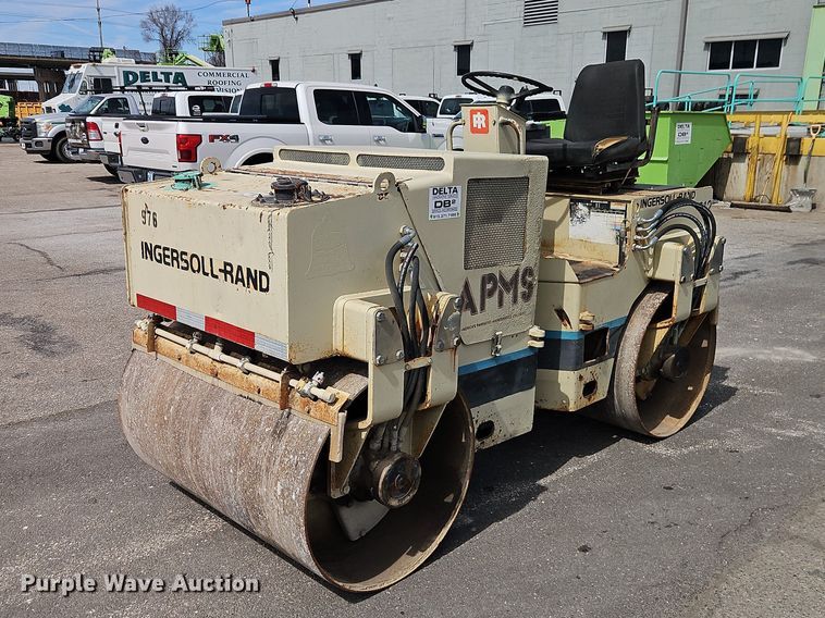 1994 Ingersoll Rand DD-24 double drum vibratory roller - EO7179