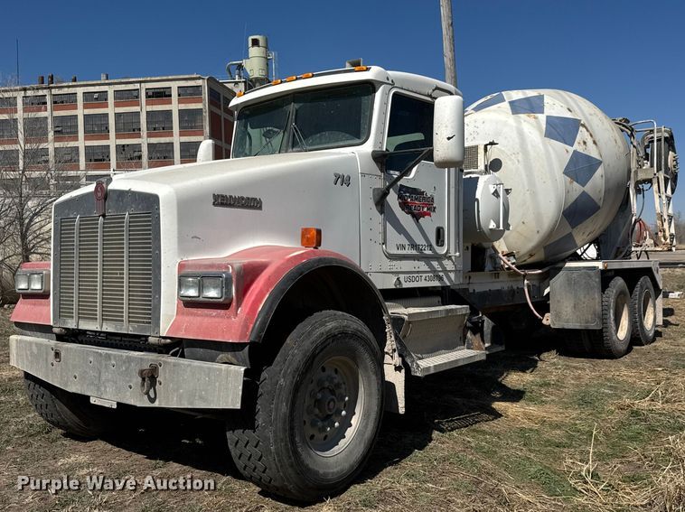 2007 Kenworth W900 ready mix truck - ET1683