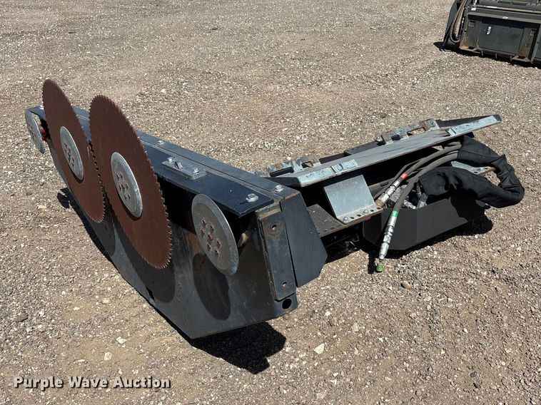 2017 Greentec LRS-2401-L skid steer tree saw - EU0356