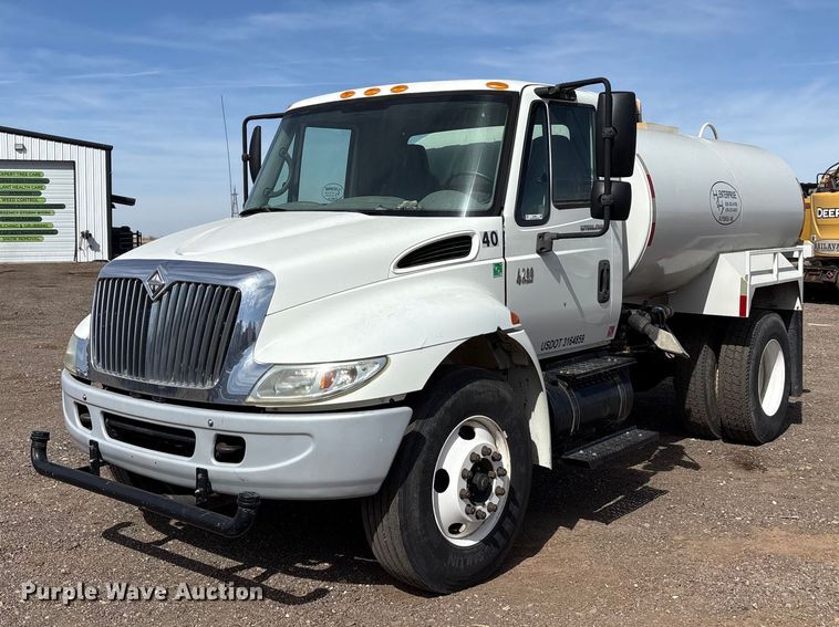 2006 International MA015 water truck - EU0380