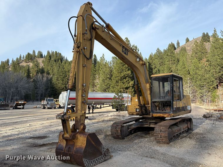 1991 Caterpillar E120B excavator - EU8597