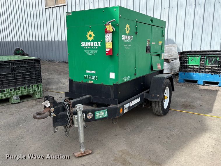 2015 Multiquip WhisperWattDCA-25SSIU4F generator - EU8637