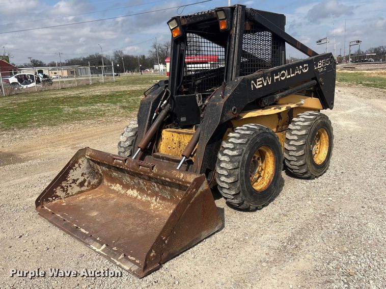 1996 New Holland LX885 skid steer loader - EV2834