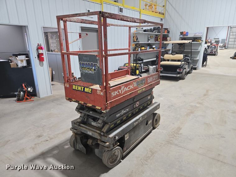 Skyjack Scissor or Vertical Lift For Sale | Purple Wave Auction
