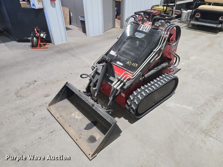 2023 SDLOOL SL380C compact utility loader - EV5651