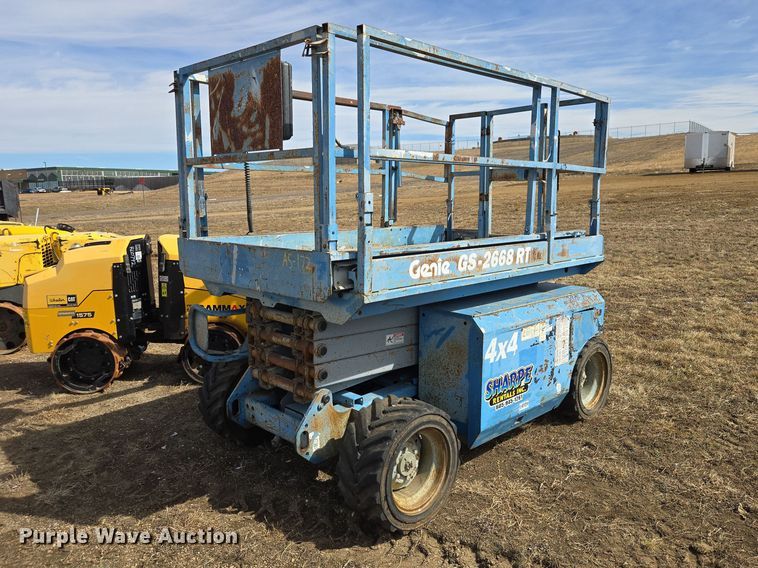 2005 Genie GS2668RT scissor lift - EV5664