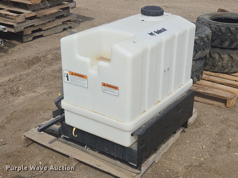 Bobcat Sprayer 80 turf sprayer - EV5730