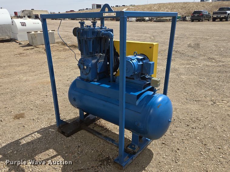 Curtis Manufacturing air compressor - EV5741