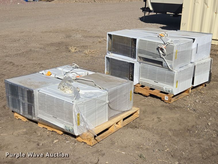 (12) window unit air conditioners - EV5751