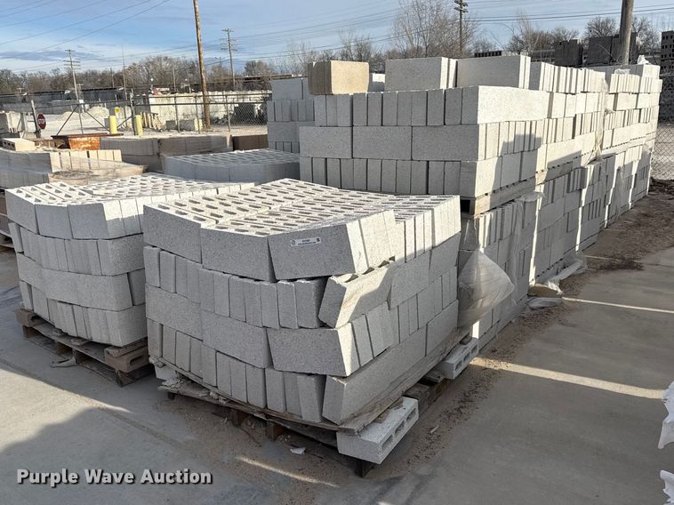 Concrete blocks - EV7597