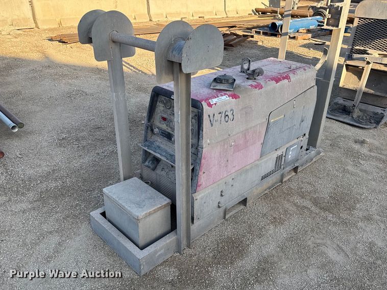 Lincoln welder - EV7611