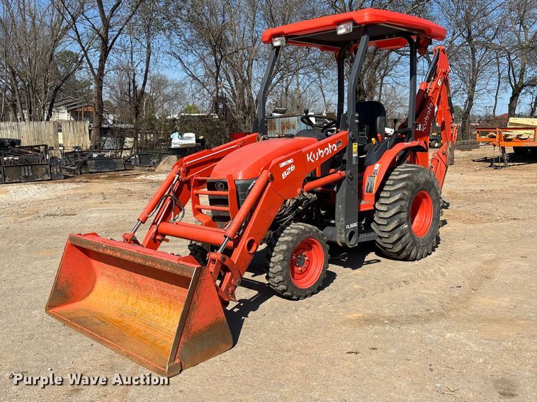 Kubota B26 backhoe - FB3293