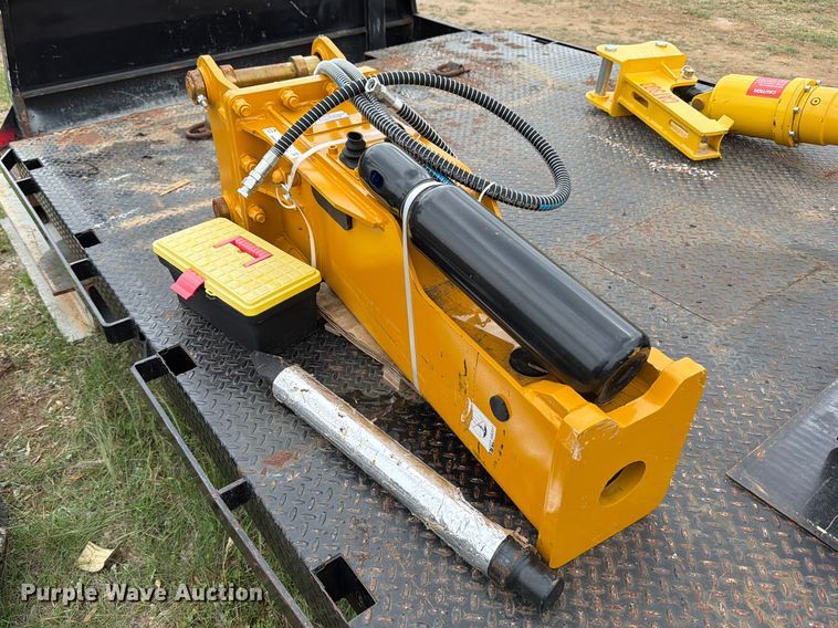 2025 Silent Breaker SB45 breaker - FB8070
