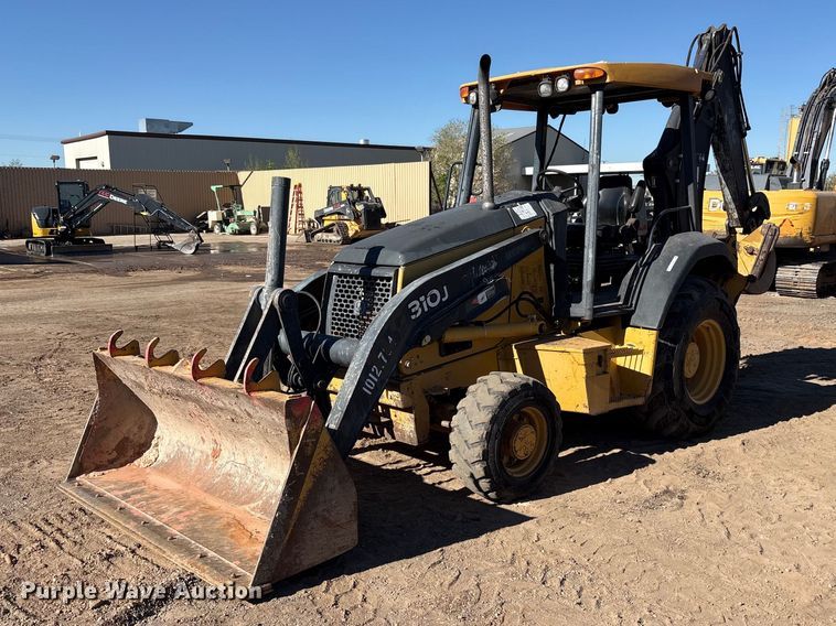 2009 John Deere 310J backhoe - FC2154