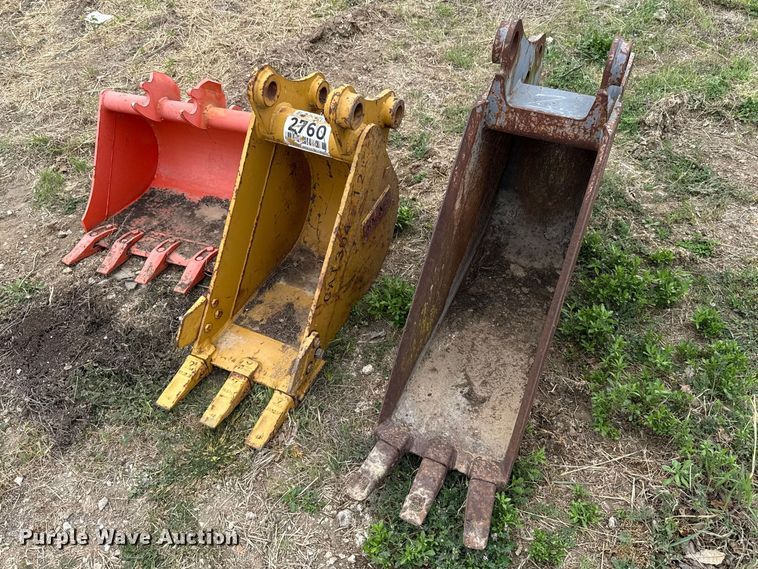 (3) buckets - FH6531