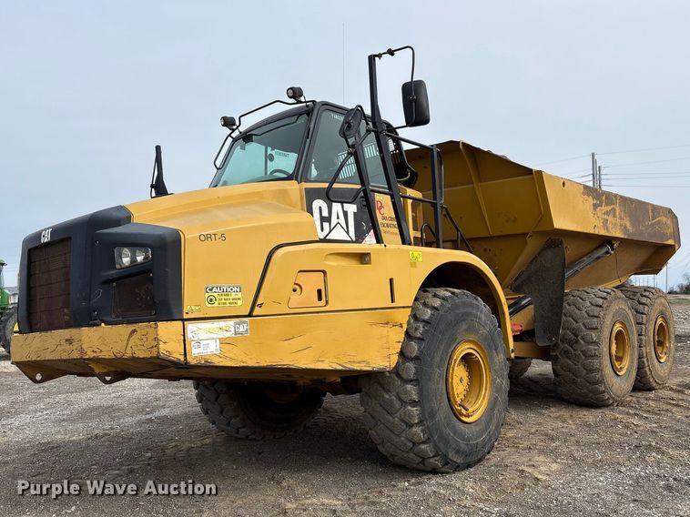 2014 Caterpillar 740B articulated haul truck - FK1284