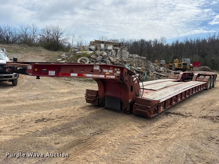 2007 Trail King Industries lowboy equipment trailer - FK1290