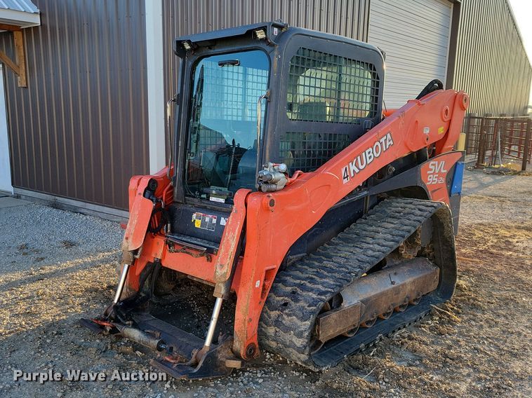 2019 Kubota SVL 95-2S tracked skid steer loader - NK9943