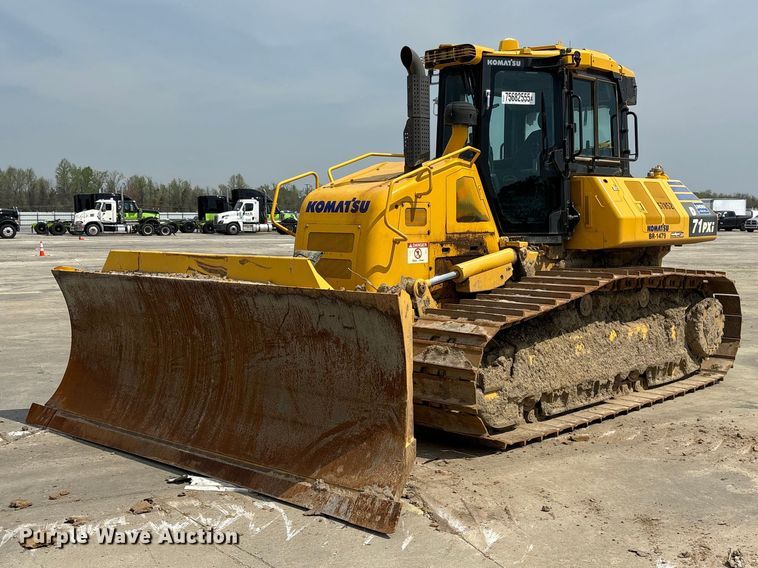 2022 Komatsu D71PXI-24 dozer - YA2201