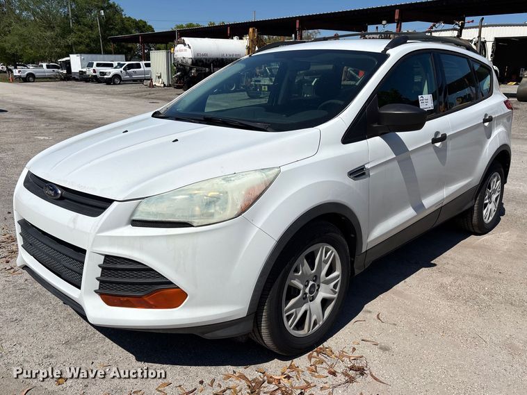 2014 Ford Escape SUV - DU0430