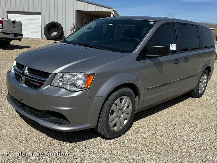 2016 Dodge Grand Caravan van - DV0863