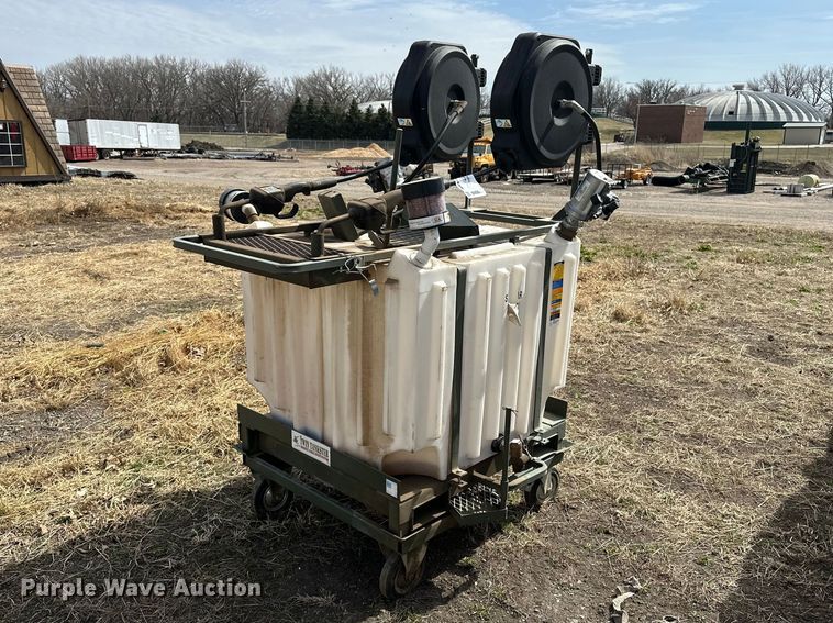 Twin Tankster mobile lubrication system - DV0875