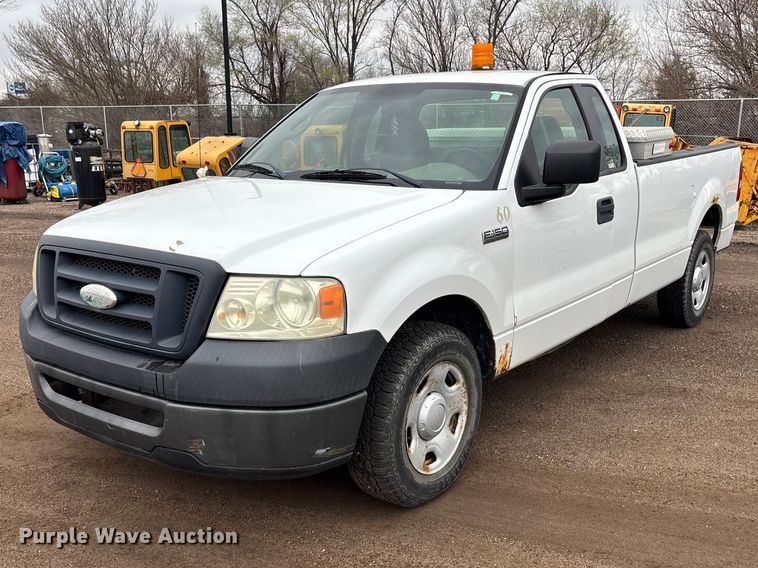 2008 Ford F150 Ext. Cab pickup truck - DV0890