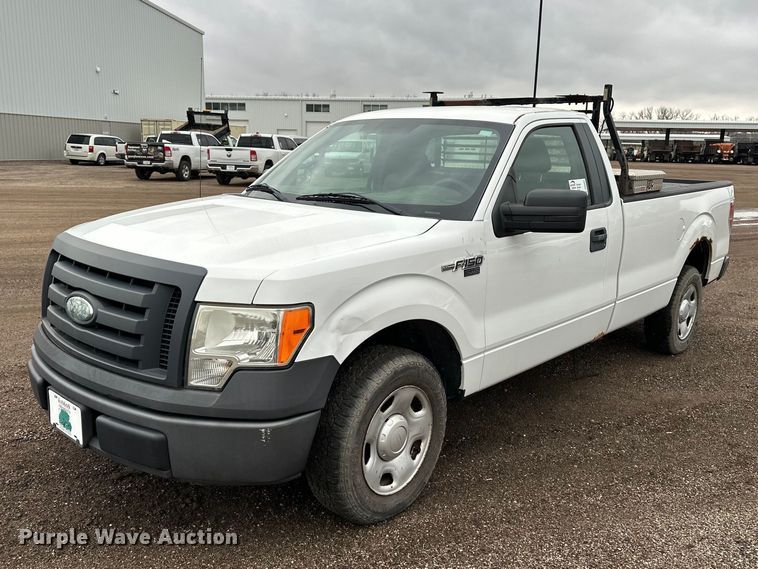 2009 Ford F150 pickup truck - DV0891