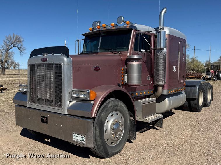 1991 Peterbilt 379 semi truck - DZ5324
