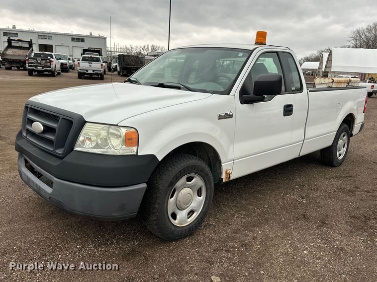 2007 Ford F-150 pickup truck - EA4723