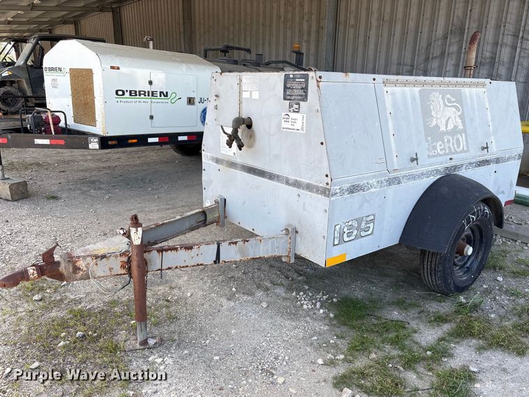 1995 LeRoi Q185DJ-E air compressor - EA7243
