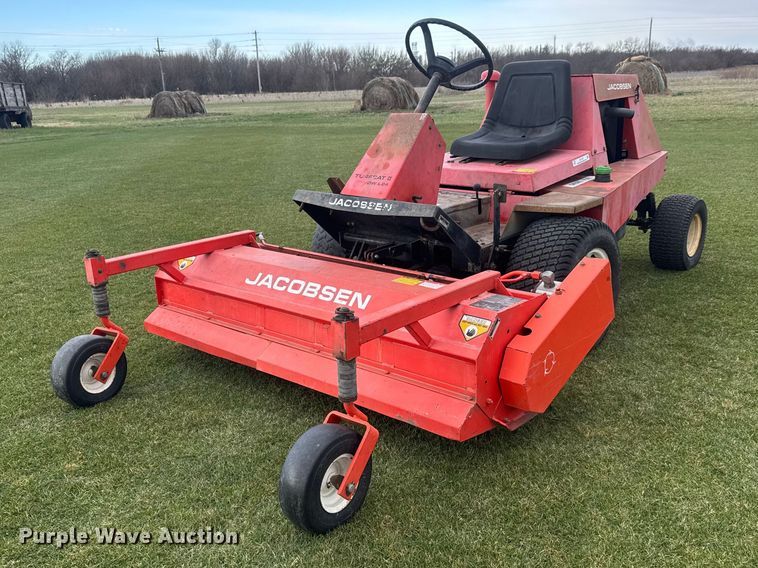 Jacobsen Turfcat DW224 flail mower - ET1747