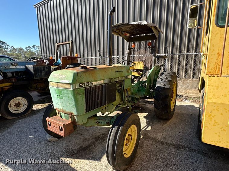 1992 John Deere 2155 tractor - EU7425