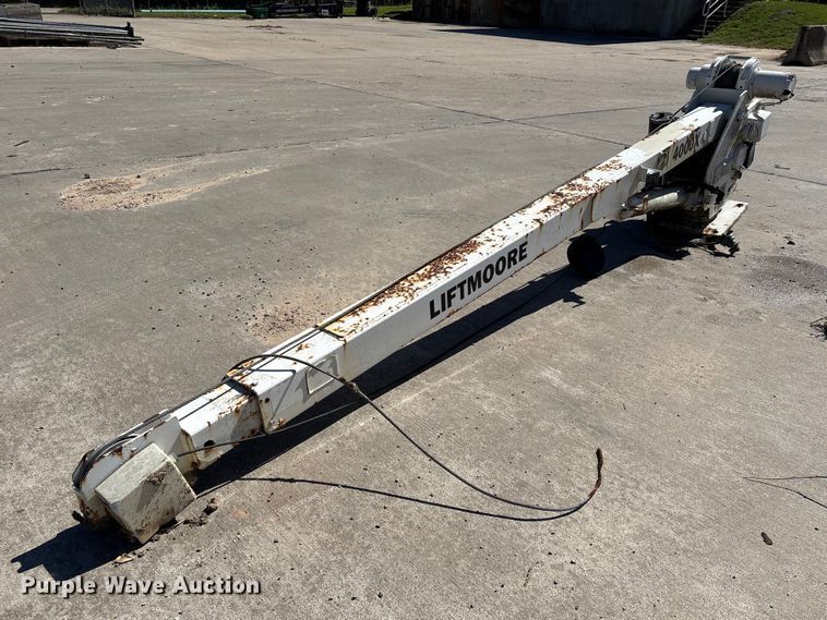 Liftmoore 4000X truck mounted crane - EU7429